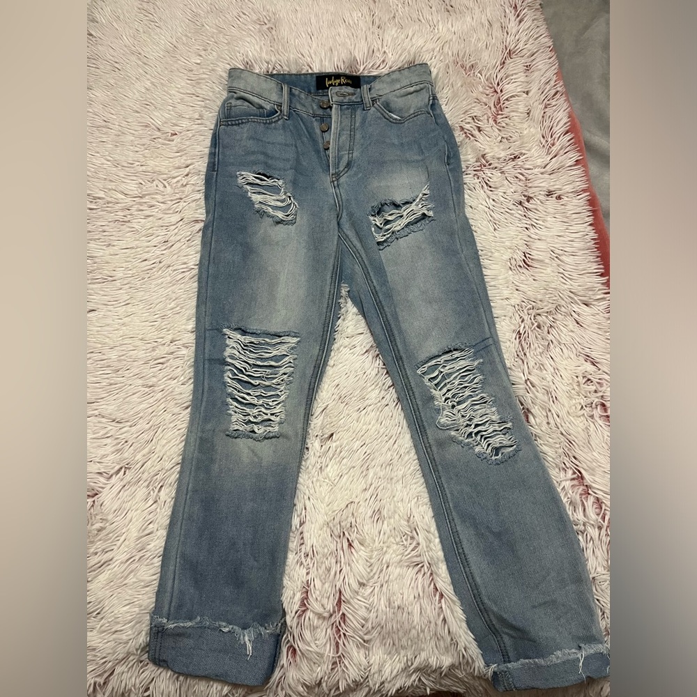 NEW Button up mom style jeans